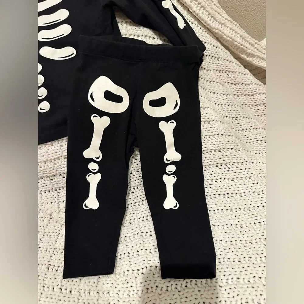H&M Skeleton 2 Piece Outfit (Pants & Shirt) Size -9 Months